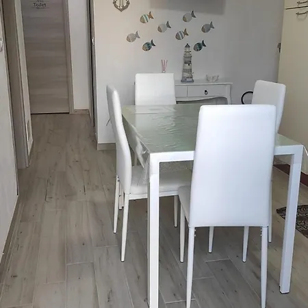 Lejlighed Volpe Caronia Marina